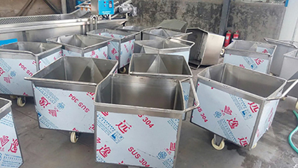 玉溪不銹鋼料斗車(chē) 諸城九龍機(jī)械的高性價(jià)比解決方案